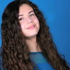 Melissa Almanza's Instagram, Twitter & Facebook