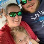 Nina Goff's Instagram, Twitter & Facebook