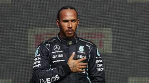 Introduction as of 2021, lewis hamilton's net worth is estimated to be roughly $285 million. Lewis Hamilton Uber Crash Mit Verstappen Gefahren In Der Formel 1