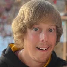 Cody St. Amour and Rachel Graf's Wedding Website