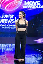 Ida nowakowska · rodzice, ojciec, mama · taniec, aktorstwo, wykształcenie · you can dance · jurorka · prowadząca · ślub, mąż jack herndon, syn . Ida Nowakowska S Feet Wikifeet
