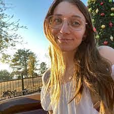 Aleesha Bivens's Instagram, Twitter & Facebook