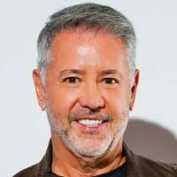 900+ "Cutaia" profiles