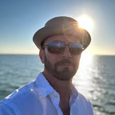 Jeffrey Lovelace (@lovelacejeff) • Threads, Say more