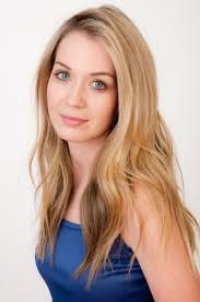 Kris Douglas's Instagram, Twitter & Facebook