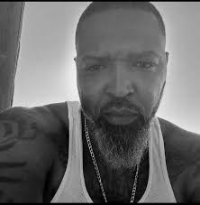 Heyyy there looking for friends 😚