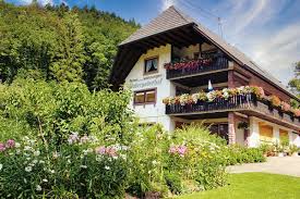 Wählen sie aus 350.000 günstigen unterkünften schon ab 10€/nacht. Ferienwohnungen In Bad Peterstal Griesbach Hoferpeterhof