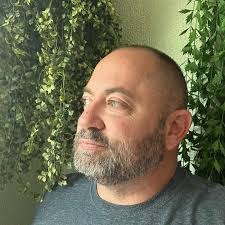 Ryan Benbow's Instagram, Twitter & Facebook