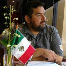 LA VIDA DE UN INVESTIGADOR CRIMINAL Por Lic. Manuel Adolfo Esparza  Navarrete La motivación para escribir sobre la realidad de esta importante  parte de mi vida, se da porque está muy cerca