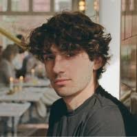 700+ "Lubitz" profiles