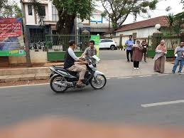 Upprd Cakung Giat Surat Pemberitahuan Pbb Dan Pengukuhan Restoran Serta Program Keringanan Pajak