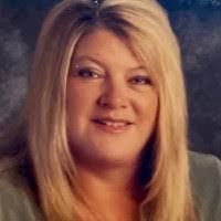 Kari Mathis's Instagram, Twitter & Facebook