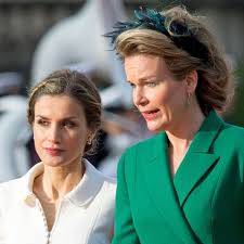 Maybe you would like to learn more about one of these? Royale Fashion Looks Der Style Von Konigin Mathilde Gala De