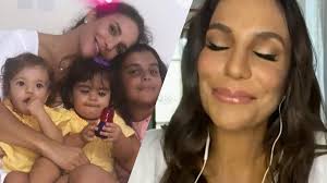 Ivete sangalo mostra decoração de aniversário das filhas gêmeas e encanta fãs. Ivete Sangalo Completa 49 Anos E Ganha Video Emocionante Dos Filhos