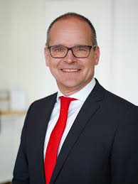 Tiefgang. Tatkraft. Tonne. Klarer Kurs für Niedersachsen