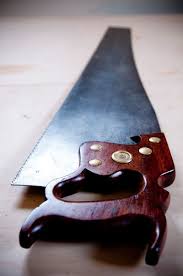 Hand Saw Buyer S Guide For Traditional Woodworking Wood And Shop Woodworking Hand Tools Woodworking Woodworking Tools