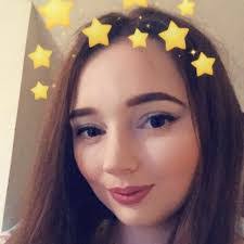 Bethany Tobin's Instagram, Twitter & Facebook