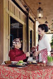 Klasik prewedding adat jawa outdoor. Prewedding Jawa Romantis Unik 17 Foto Prewed Adat Jawa Outdoor Indoor D Omah Jogja Nesa Eko Fotografer Pernikahan Prewedding Wedding Photographer Jogja Yogyakarta Indonesia