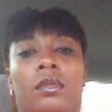 Kenya Holt (@KenyaHolt)