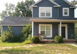 The town of fountain inn lies south and east of the city of greenville.it straddles the this gorgeous victorian style estate exudes all that you could want in peace and tranquility. Fountain Inn Bank Owned Properties In Sc Bankownedproperties Org