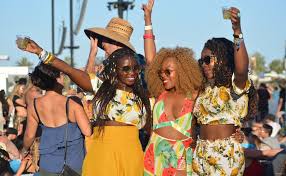 Please review our rules, and use the official threads (below) for. Uberblick Coachella Festival Street Style
