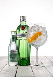 Gin Tonic Floral De Tanqueray Ten Y Fever Tree Elderflower Tonic Water Gin And Tonic Gin Brands Gin