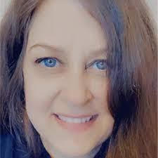 Ronda Briggs's Instagram, Twitter & Facebook