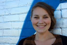 Laura Lutgen's Instagram, Twitter & Facebook