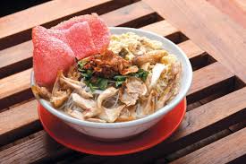 Apalagi ada mie kuning serta bihun yang dicampur di dalamnya. Mie Sop Kampung On Twitter Mie Sop Kampung Http T Co R89s20egqd