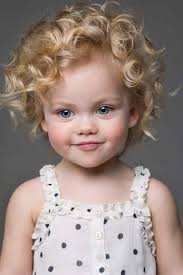 Pin By Suna Ozcan On Fotografii Beautiful Children Beautiful Little Girls Beautiful Babies