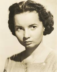 Cora Collins's Instagram, Twitter & Facebook