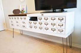 Then, i wrapped the extra cord length, for each cord, in on itself and bundled it together (making sure to leave enough slack for all the connections). 6 Diy Tv Stands That Hide Ugly Cable Boxes And Wires