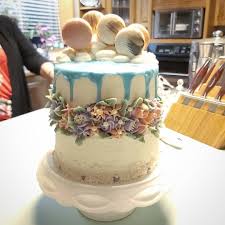 Red velvet cake with a tangy buttermilk batter and luscious cream cheese frosting. My Third Cake Made For My Nana S 101st Birthday She S A Christmas Baby So I Did A Very Non Holiday Cake 5 Layers All Buttercream And The Drip Cakedecorating