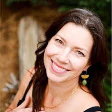 Holly Files's Instagram, Twitter & Facebook