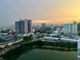 If you're traveling around southeast asia, you're going to end up there eventually. The Top 5 Highest Earning Airbnb Locations In Kuala Lumpur Rent Returns