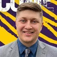 Ernestine Pinckney's Instagram, Twitter & Facebook