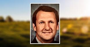 Brad Carey's Instagram, Twitter & Facebook