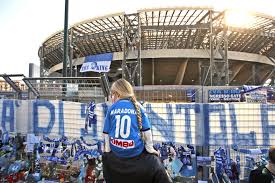 Gezimanya'da napoli hakkında bilgi bulabilir, napoli gezi notlarına, fotoğraflarına, turlarına ve videolarına ulaşabilirsiniz. Move Over St Paul Napoli Stadium To Be Named For Maradona