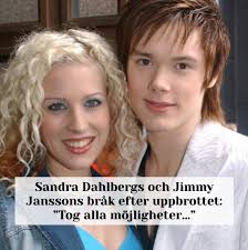 Vi minns ett av 00-talets hetaste svenska par! 🎶 LÄS HÄR👇:  https://www.femina.se/nostalgi/sandra-dahlberg -och-jimmy-janssons-brak-efter-uppbrottet/8347287