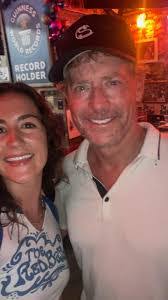 Sara Petit's Instagram, Twitter & Facebook