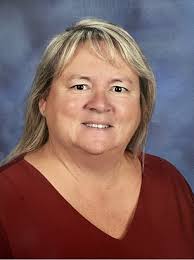 MAGA-hat wearing parent embroiled in transgender sports storm during heated  school meeting in Maine