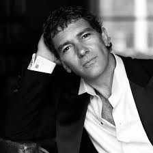 · anne rice's 'interview with the vampire' . Antonio Banderas Facebook