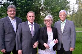 1 einträge hat das telefonbuch für sie ausfindig machen können. Pol Ks Kassel Verein Burger Und Polizei Wahlte Vorstand Und Ehrte Mitglieder Fur Presseportal