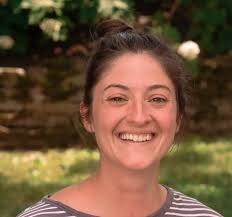 Lauren Alley's Instagram, Twitter & Facebook