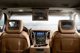 The escalade is offered in four unique trim levels and has a starting price of $76,195. Cadillac Ø§ÙÙÙÙØ¹ Ø§ÙØ¥Ø¹ÙØ§ÙÙ Ø§ÙØ´Ø±Ù Ø§ÙØ£ÙØ³Ø· Ø§ÙØµÙØ±