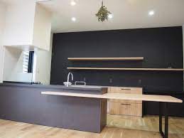 kumiさんはinstagramを利用しています お気に入りのキッチンスペース キッチン lixil リシェルsi 扉カラー グレーズグレー ワークトップ バサルトブラック カップボード アレスタ ライトグレイン ダイニングテ キッチンスペース アレスタ