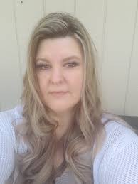 Profile for Leah Andrews