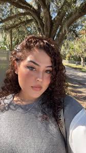 💖 Babysitting Service for School Holidays! 💖** Moms, take advantage of  this school holiday week to take care of yourself and get everything done  with peace of mind! 🌸 I'm offering a **