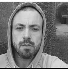 Still can't believe Neil Lennon headbutted Alan Shearers boot 😂