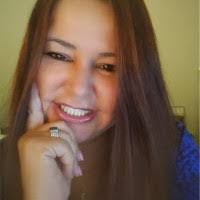 Debora Melo's Instagram, Twitter & Facebook